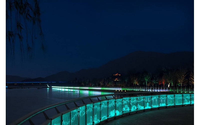 山東原實(shí)科技發(fā)展有限責(zé)任公司：夜景亮化，樓體亮化，景觀照明亮化設(shè)計(jì)是什么？